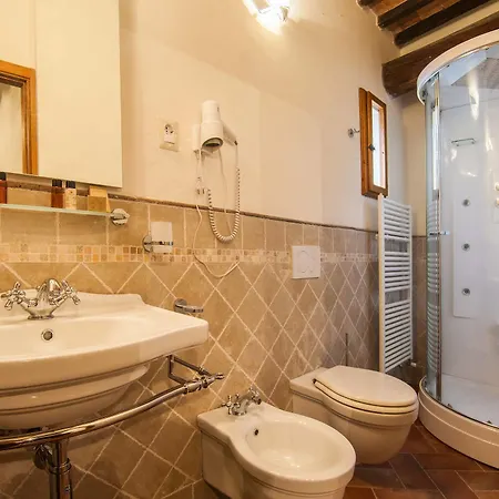 Holiday home Il Rifugio Del Falconiere *