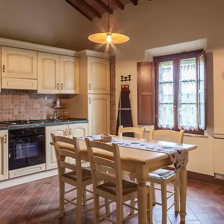 Holiday home Il Rifugio Del Falconiere Sovicille
