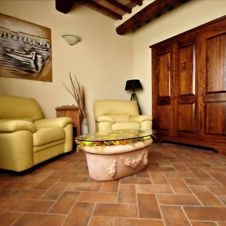Il Rifugio Del Falconiere Holiday home